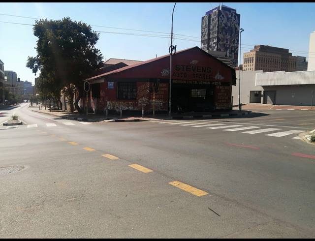 339M² WAREHOUSE FOR SALE IN FERREIRASDORP